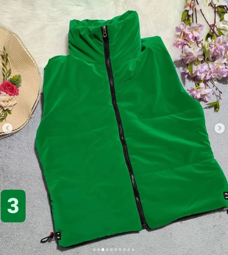 mantoshik_ پافر کوتاه - اسم پیج لباس زنانه در اینستاگرام - سبز رنگ -