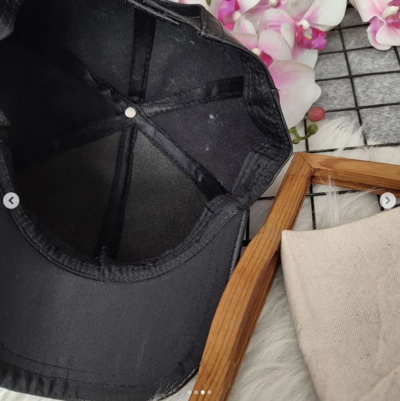 کلاه چرم اسپورت - اسم پیج لباس زنانه در اینستاگرام